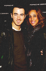 sprinqdaypjm:9 random pictures of Kevin Jonas wearing leather...