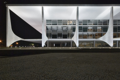 theblackworkshop:<br /><br />Palacio de Planalto 07 (by weyerdk)<br />