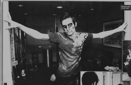 panic at the disco discography 320 rar panic at the disco discography 320 rar