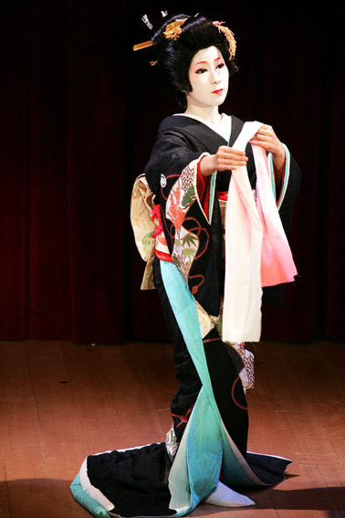 Yamanaka Onsen geisha, Ishikawa Prefecture