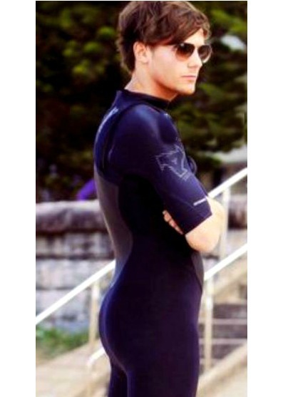 louis tomlinsons bum | Tumblr