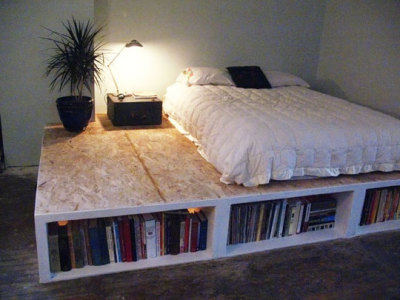 bed and books