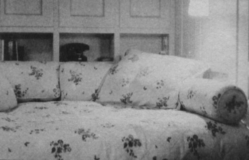 gentleman-blackbird:Eva Braun’s bed in her Berghof...