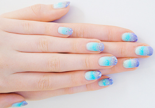 5. Simple Oval Nail Art on Tumblr - wide 2
