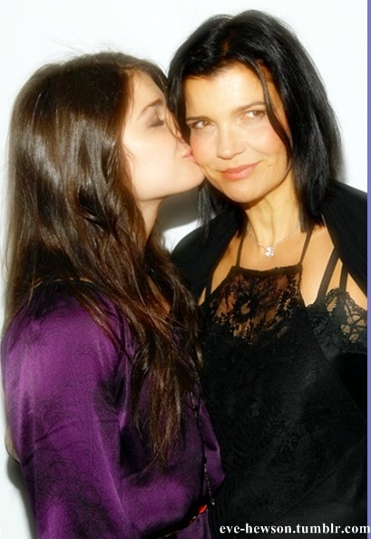 Eve Hewson Fans - Ali and Eve