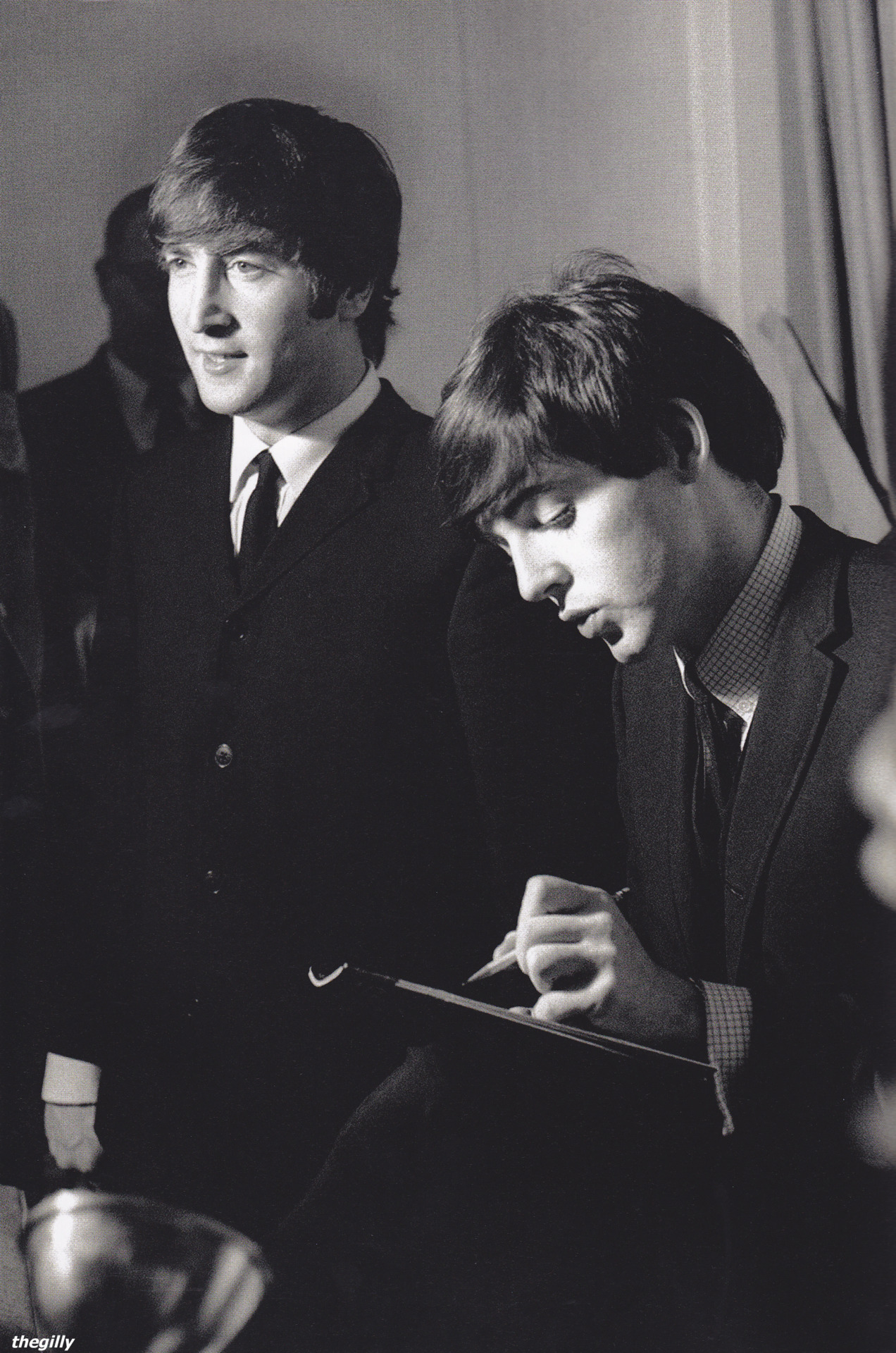 INACTIVE BLOG — John and Paul in New York, 9 February 1964.