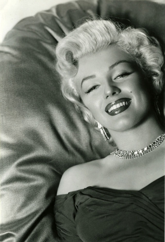 Screen Goddess Marilyn Monroe 1954