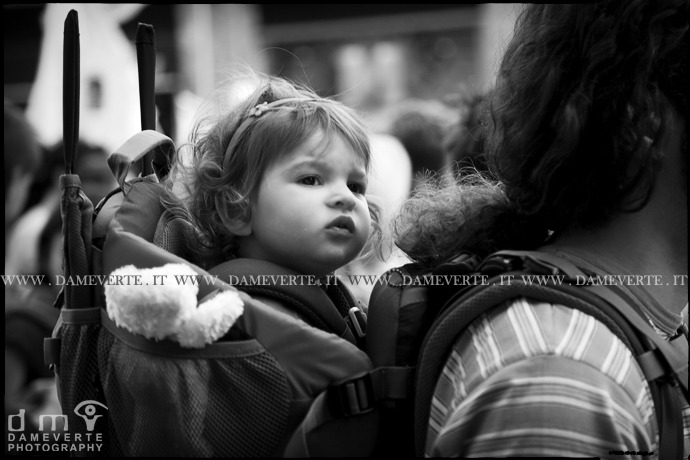 Manifestazione. 25 aprile 2010 - Milano. Donne ®Esistenti © DameVerte Photography Studio - Essere Donne Project. All rights reserved. My work may not be reproduced, copied, edited, published, transmitted or uploaded in any way without my written...