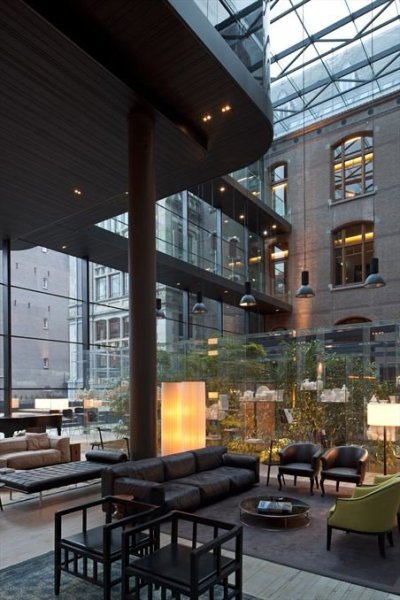 theabsolution:<br /><br />Conservatorium Hotel by Piero Lissoni<br />