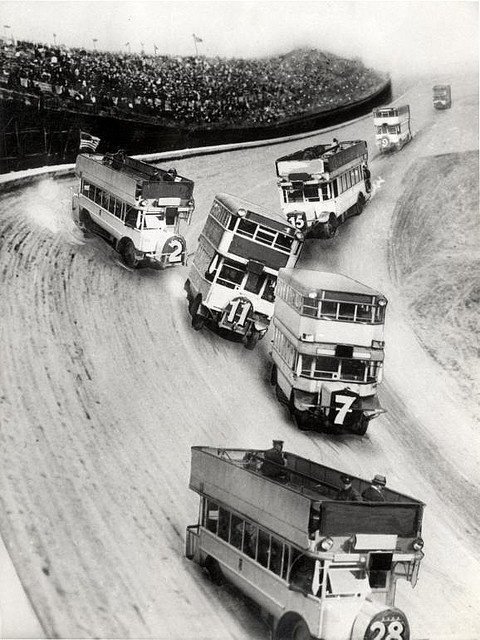 floyel: “Race of double deck buses, 1933. ”