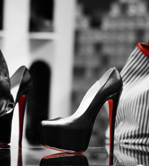 blake lively christian loboutin dolce&Gabanna
