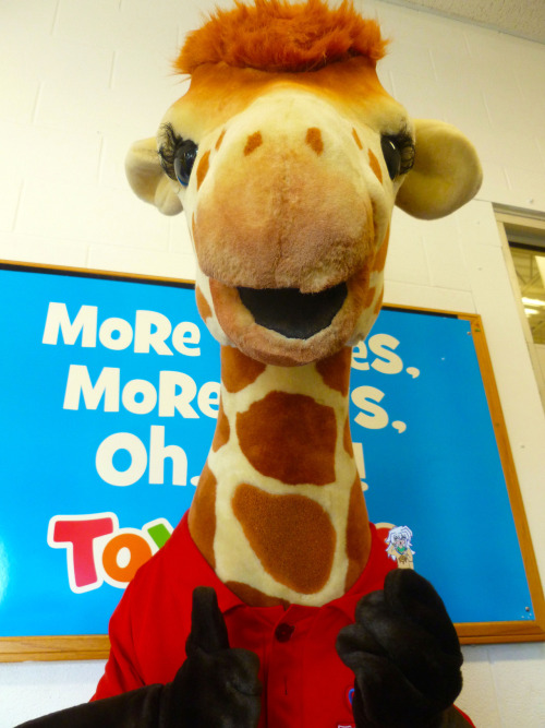 geoffrey the giraffe cartoon