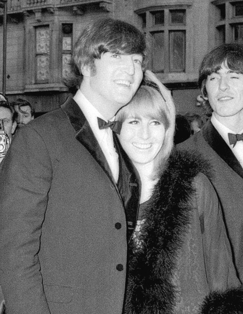 Truth About the Beatles' Girls, HELP! Premiere July 29, 1965 - John ...
