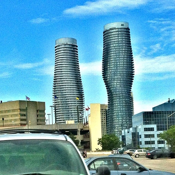 Life Is Tumbling Sexy Building In Mississauga Ontario Canada 