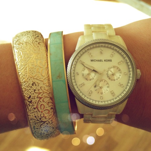 mk watch series 2