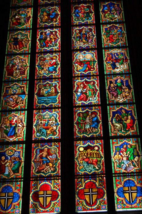 Stained Glass in KÃ¶lner Dom