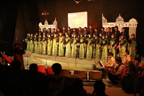 Ensembel Vokal Adalah Kelompok Paduan Suara Yang Terdiri Dari