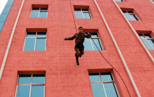 semperannoying:Chinese People’s Armed Police Force (CAPF)...