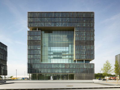 n-architektur:<br /><br />Firmenzentrale Thyssen Krupp, Essen, Germany<br />JSWD Architekten<br />