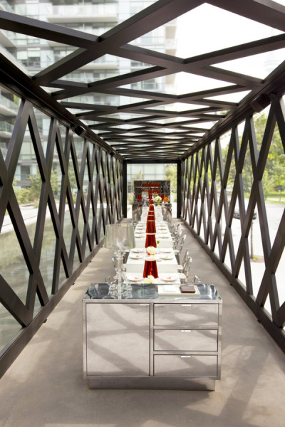 architizer:<br /><br />The New Scarpetta Dining Pavilion In Toronto<br />