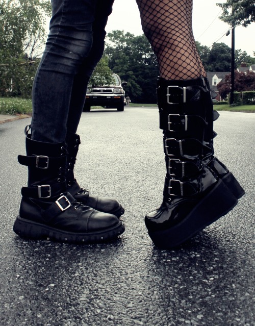goth male shoes