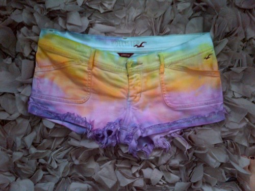 tie dye shorts on Tumblr
