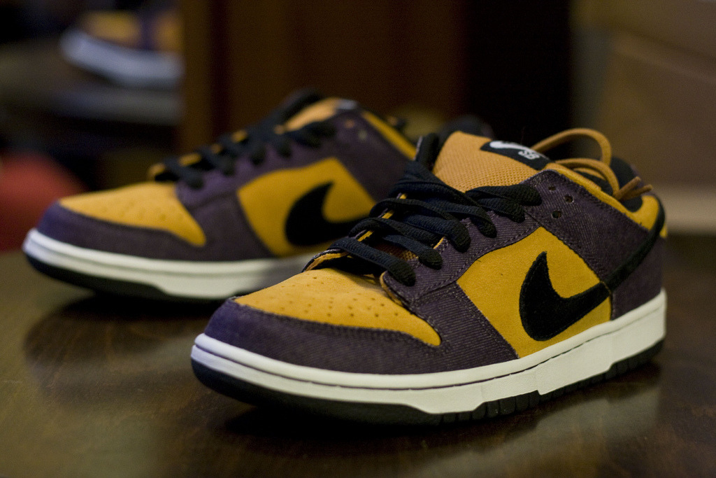 nike sb dunk low goofy boy