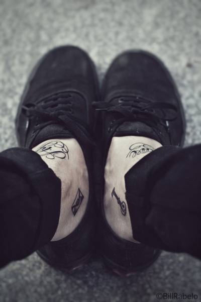 vans tumblr shoes black