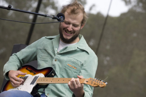 boniverotica:When Bon Iver spots an airstream trailer he gets...