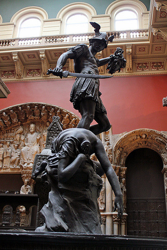 perseus and andromeda statue