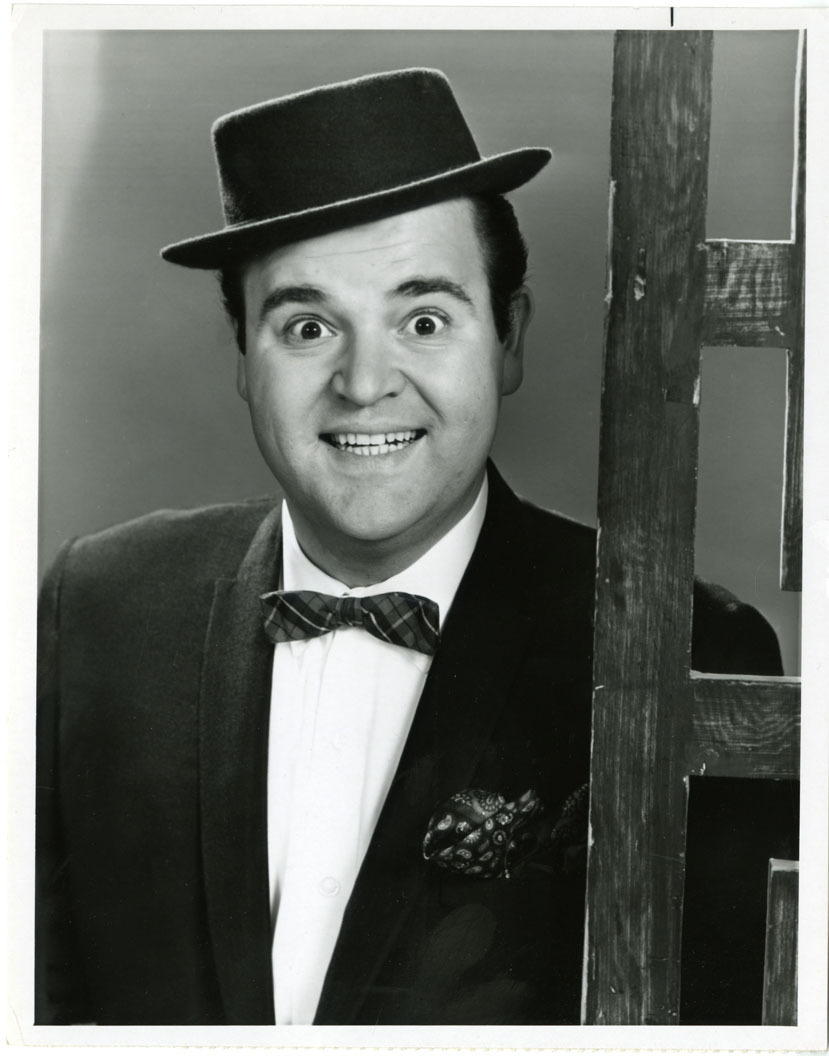 Dom DeLuise as the godfather