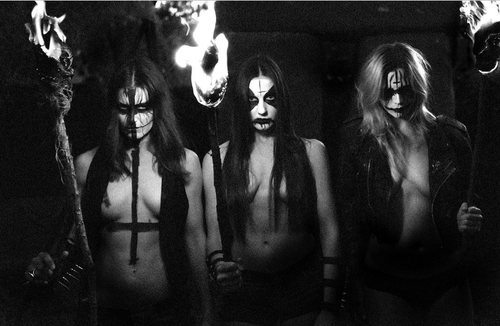 mattystanfield:Black Metal GirlsPhotographed by Magdalena...