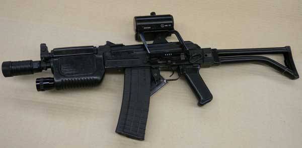 You're not bulletproof... - Bulgarian AR-M4SF A compact sub-machine gun ...