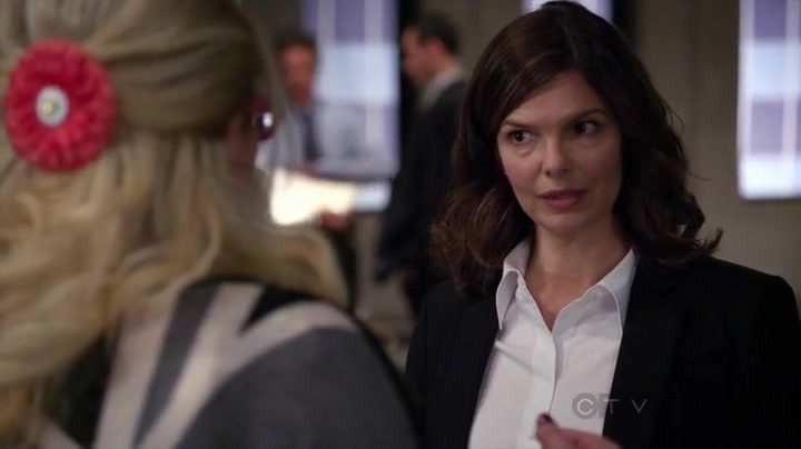 Jeanne Tripplehorn as new SSA Alex Blake in...