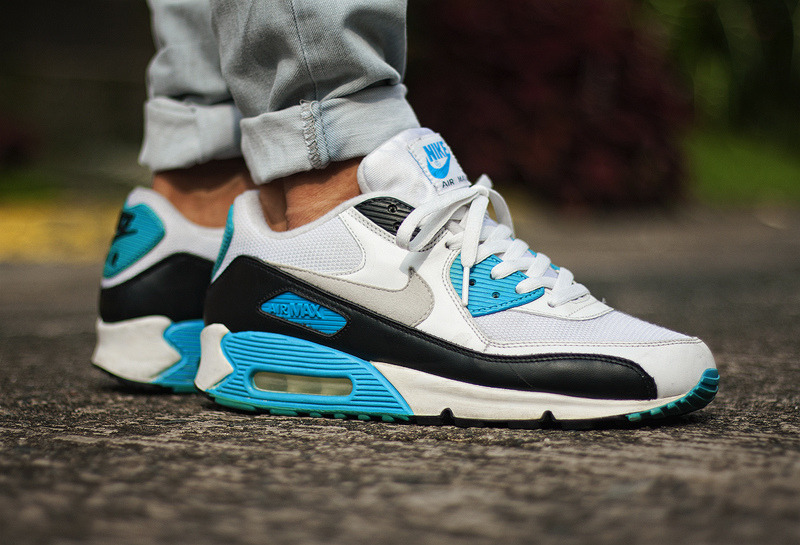 Nike Air Max 90 Laser Blue (by msgt16) – Sweetsoles – Sneakers, kicks ...