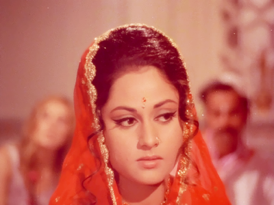 Jaya Bhaduri Photo Xxx - Happy 71st Birthday Jaya Bhaduri Bachchan~ | Bollywood News, Bollywood  Movies, Bollywood Chat