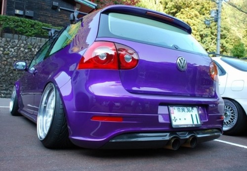 2008 R32 Mk5 Custom Purple