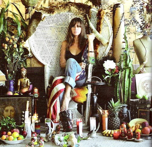 noctuaries-blog:Cat Power (Chan Marshall) in a peacock chair