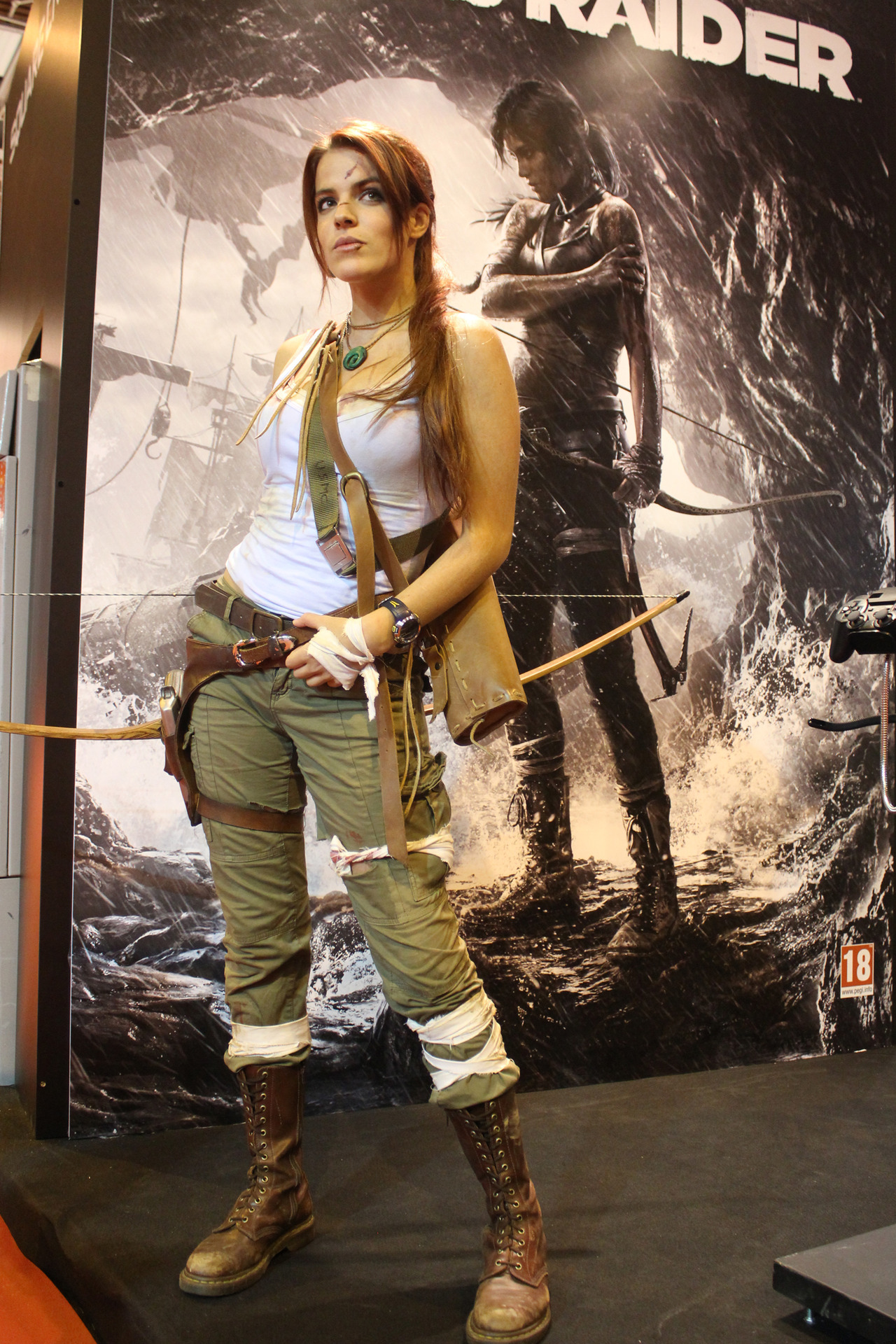 officialtombraiderblog: Lara Croft Cosplay @... - Naomi Kyle