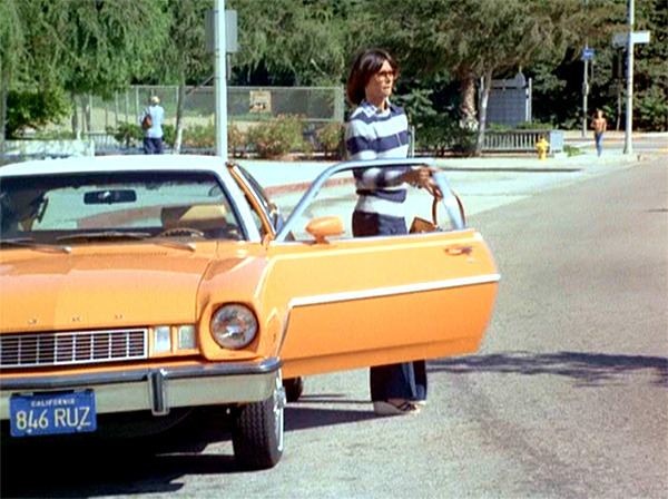 FY Charlie S Angels Sabrina Duncan With Her Ford Pinto