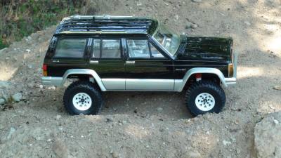 rc crawler jeep cherokee