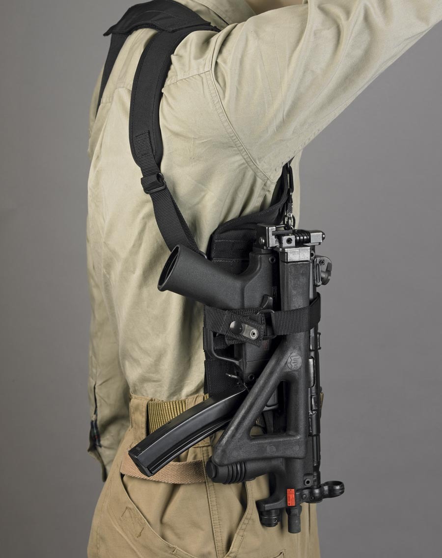 you-re-not-bulletproof-desantis-dsd-tactical-subgun-rig-a-shoulder