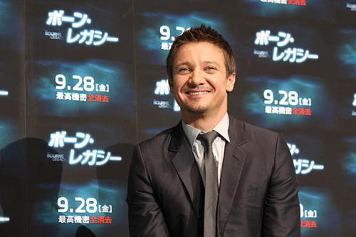 jeremyloverobsessedmoi:bourne legacy tokyo press conference...