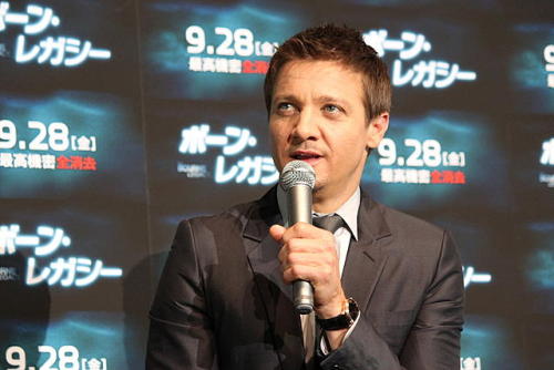 jeremyloverobsessedmoi:bourne legacy tokyo press conference...