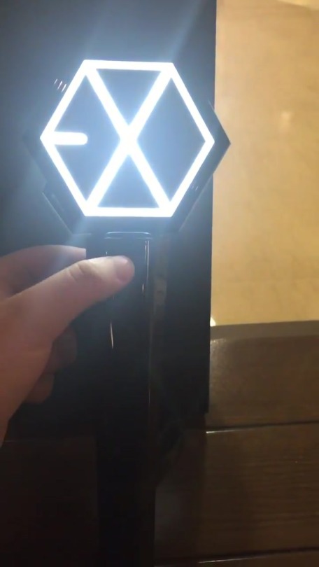 Featured image of post Exo Lightstick Wallpaper Tumblr Check out our exo lightstick selection for the very best in unique or custom handmade pieces from our night lights shops