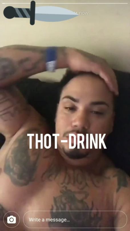 thot-drink: Sexy husky papi. He’s so verbal! And that ass!! 😋😋 