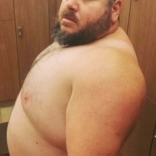 Porn Pics bearchaser: thethicken:     Was feeling chesty