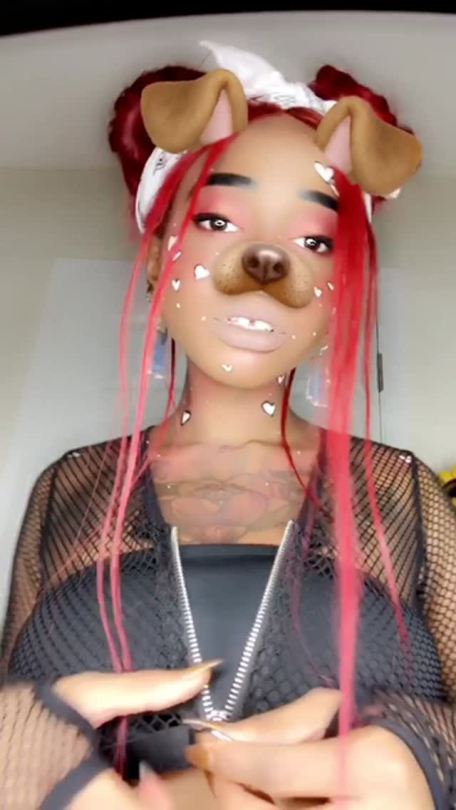 eessac:  help this broken hearted puppers crack the top 300 on Manyvids! let’s get some melanin in the ranks! 💔