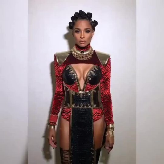 starsberrisnunicorns:  Ciara as “NAKIA” in Black Panther  😍😍😍