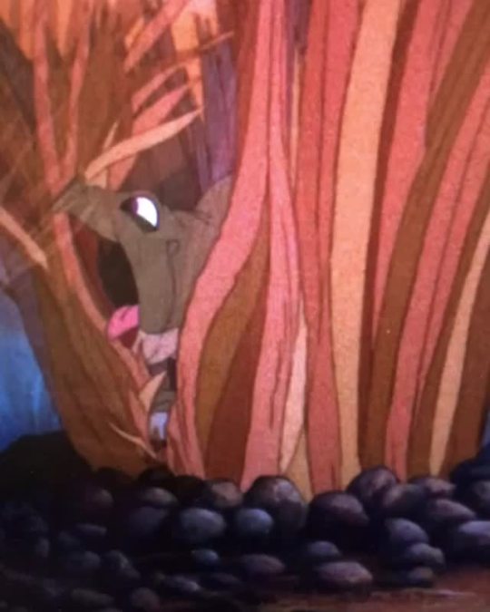 talkingsoup: jaxblade:  Land Before Time motivates a proper diet 🍃🍃🍃  everyone